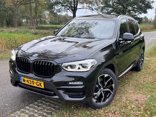 BMW X3 18d SDRIVE / SPORTSTOELEN / PANORAMADAK / TREKHAAK / CARPLAY / 2020