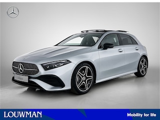 Mercedes-Benz A-klasse 180 Business Solution AMG | Nightpakket | Antidiefstalpakket URBAN GUARD PLUS | Smartphone Integratie | Panoramaschuifdak | MULTIBEAM LED | Stoelverwarming voor |