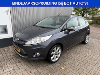 Ford Fiesta 1.25 Titanium NIEUWE APK