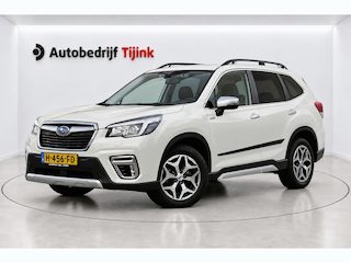 Subaru Forester 2.0i e-BOXER Luxury | Automaat | Trekhaak | Elek. klep | X Mode | ACC | Stoelverwarming |