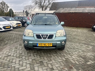 Nissan X-Trail 2.0 Luxury ecc lm velgen  trekhaak nieuwe apk