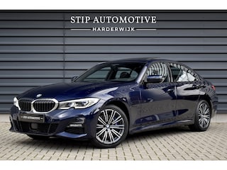 BMW 330e M Sport Individual | Schuif/Kanteldak | ACC | Laser Light | Memory | Harman/Kardon | Camera |