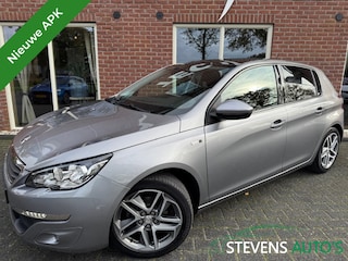 Peugeot 308 1.2 PureTech 131 PK Style NIEUWE APK / PANO / TREKHAAK / CLIMA /