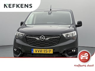 Opel Combo 1.5 130 pk Automaat | Carplay | Trekhaak | Stuurverwarming | Betimmering Laadruimte