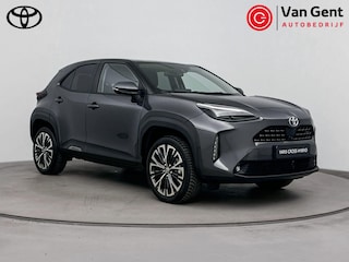 Toyota Yaris Cross 1.5 Hybrid Executive | Dodehoek | Rondomzicht Camera | Parkeersensoren | Stoelverwarming | Stuurverwarming | Navigatie | Apple Carplay / Android Auto