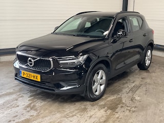 Volvo XC40 1.5 T2 Momentum Core Business | CarPlay | Climate & Cruise C. | Park Assist | DAB+ | 17"LMV | Bluetooth | Navigatie | CarPlay | Climate & Cruise C. | Park Assist | DAB+ | 17"LMV | Bluetooth | Navigatie |