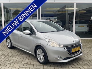 Peugeot 208 1.6 e-HDi Blue Lease Airco / Navi / Trekhaak