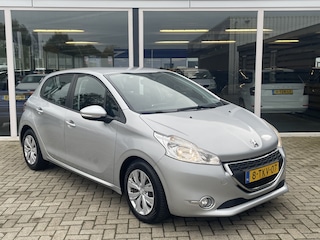 Peugeot 208 1.6 e-HDi Blue Lease Airco / Navi / Trekhaak