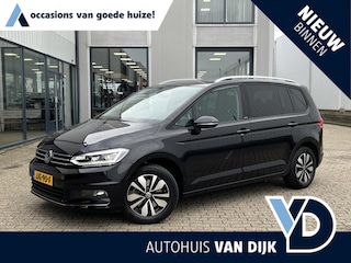 Volkswagen Touran 1.5 TSI Comfortline Business 7p | Navi/Adapt.Cruise/Clima/Camera/Privacy Glass/Apple CarPlay-Android Auto