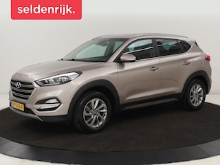 Hyundai Tucson 1.6 GDi Comfort | Trekhaak | Stoelverwarming | Camera | Navigatie | Achterbankverwarming | Climate control | Parkeerhulp | Cruise control | Bluetooth