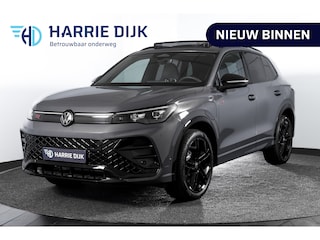 Volkswagen Tiguan 1.5 eHybrid 272 PK R-Line Edition | Black Style | Elek. Trekhaak | S/K-panodak | Adapt. Cruise | Stoel-+stuurverw. | App. Connect | Camera+PDC | LM 20" | 3427