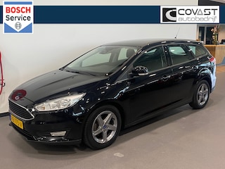 Ford Focus Wagon 1.0 Titanium Edition Navigatie|Trekhaak|Parkeerhulp|Cruise|Klimaatregeling