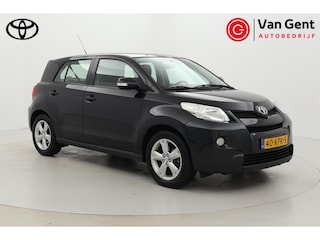 Toyota Urban Cruiser 1.3 VVT-i Aspiration | Volledige dealerhistorie | Trekhaak | Airco | 16 inch | Elektrische ramen voor/achter | Radio CD speler | Bluetooth