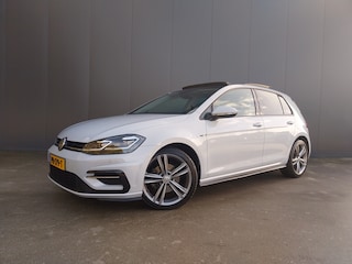 Volkswagen Golf 1.6 TDI Highline R Line PANO DAK VIRTUAL COCKPIT ADAPT CRUISE MASSAGE STOEL LED NAVI ECC 18 INCH