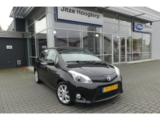 Toyota Yaris 1.5 Full Hybrid Dynamic AFNEEMBARE TREKHAAK, CRUISE, CLIMA, CAMERA, HALF LEER, 172.925KM