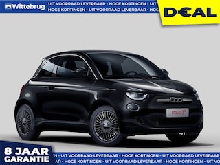 Fiat 500 RED 24 kWh DIRECT RIJDEN - 15" VELGEN - CAMERA - 8 JAAR GARANTIE