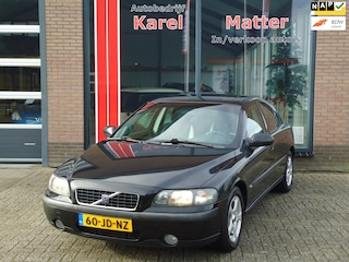 Volvo S60 2.4 *AUTOMAAT* *CLIMATE CONTROL* *TREKHAAK*