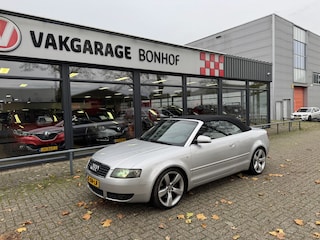 Audi A4 Cabriolet 2.4 V6 CABRIO-LEER-V6