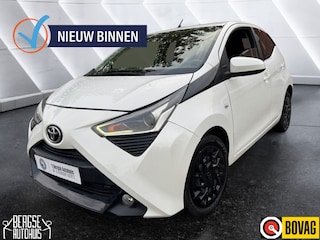 Toyota Aygo 1.0 VVT-i x-fun Camera Carplay Airco