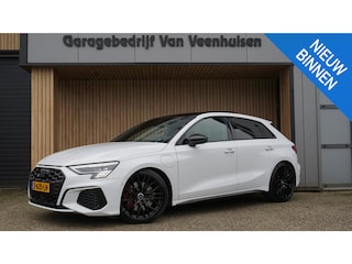 Audi A3 Sportback 45 TFSI e 245pk 3x S-Line & Competition *Black Optik* Pano.Dak 19inch B&O Ambiance verlichting Virtual *Zeer Nette A3* 46010km!