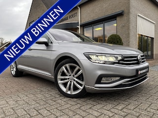 Volkswagen Passat Variant 1.5 TSI Automaat Elegance Business R Full LED / Navigatie / Sport interieur