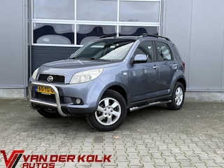 Daihatsu Terios 1.5-16v Explore 2WD Navi Airco Trekhaak Lichtmetaal