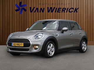 Mini Cooper 1.5 Business Edition 136PK | Navi | Cruise | Parkeersensoren