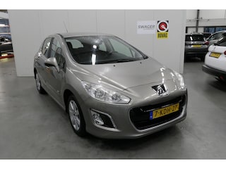 Peugeot 308 1.6 VTi 120PK Aut. 5D Style