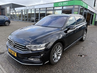 Volkswagen Passat Variant 2.0 TSI Elegance Business R-Line DSG