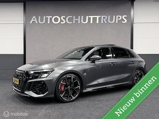 Audi A3 2.5 TFSI RS 3 quattro RS Dynamic / Keramisch / Panorama / 1e Eigenaar / Matrix
