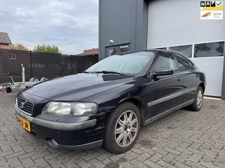 Volvo S60 2.4 D5 Geartronic ZIE OMSCHRIJVING