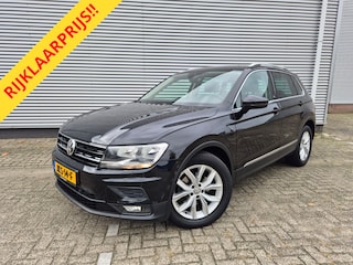 Volkswagen Tiguan 1.5 TSI ACT Comfortline Business,automaat,Elec.trekhaak,Navigatie,stoelverwarming,parkeersensoren,