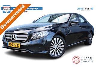 Mercedes-Benz E-klasse 350 e Lease Edition | Incl. 12 maanden Garantie | Elektrisch wegklapbare trekhaak | Stoelverwarming | Sfeerverlichting | Climate controle | High-performance LED-koplampen | Navigatie | Cruise controle | 18 Inch LMV | Parkeersensoren V+A | Apple CarPlay/Android Auto |  360* Camera | Lederen bekleding | Origineel NL Auto | NAP |