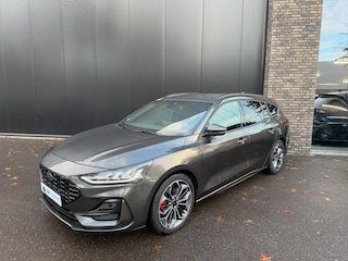 Ford Focus Wagon 1.0 Eco 155pk AUT. Hybrid ST Line X Navi, Trekhaak, Elk. klep, Winter pack, Adop cruise etc. etc.