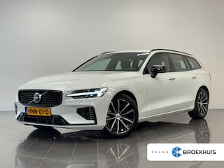 Volvo V60 T6 Plug-in hybrid AWD Plus Dark | 360°-camera | Audio installatie premium | BLIS dodehoek detectie
