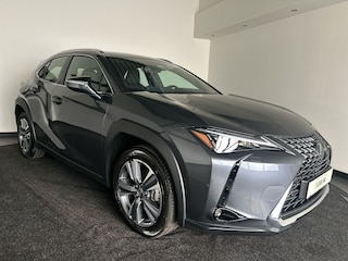 Lexus UX 300e Luxury Line 73 kWh | 45% korting | Winter-pakket | Tech Pack | Mark Levinson geluid! | Navigatie | Nieuwprijs € 61.095,00 |