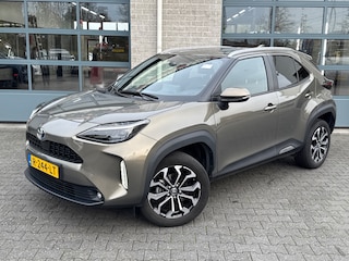 Toyota Yaris Cross 1.5 Hybrid Dynamic | TREKHAAK | CAMERA |