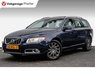 Volvo V70 1.6 T4 180pk Limited Edition Trekhaak/ Lederen int./ Schuifdak/ Elek. achterklep/ Stoelverwarming