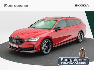 Skoda Superb Combi Sportline Business 1.5 TSI PHEV 204 PK | Panoramadak | Trekhaak | Head-up display | Stoelverwarming voor en achter