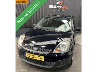 Ford Fiesta 1.3-8V Style 1e Eigenaar - Airco - Trekhaak