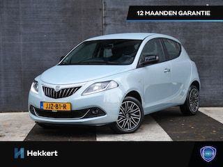 Lancia Ypsilon Gold 1.0 Mild-Hybrid 70pk 11.161 KM | DAB | ACHTERUITRIJCAMERA | APPLE-CARPLAY | DRAADLOOS OPLADEN