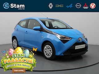 Toyota Aygo 70pk VVT-i x-play Semi Automaat Airco | Camera | Carplay