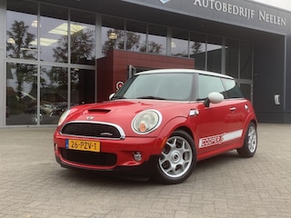 Mini Mini 211PK  John Cooper Works I Automaat