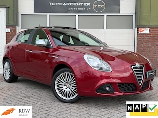 Alfa Romeo Giulietta 1.4 T Distinctive/PANO/PARKS/APK/NAP