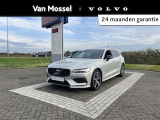 Volvo V60 B4 Momentum Business | Getinte Ramen | Stoelverwarming | 18 inch | Trekhaak |