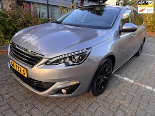 Peugeot 308 SW 1.2 PureTech Blue Lease Premium / Automaat / Xenon / Pano’dak