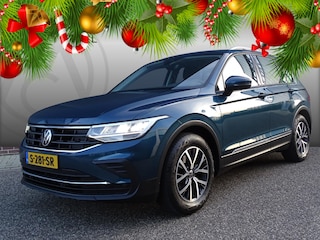 Volkswagen Tiguan 1.5 TSI Life Business FACELIFT MODEL | AUTOMAAT | NAVIGATIE | STOELVERWARMING | AIRCO/ECC | PARKEERSENSOR | ACHTERUITRIJCAMERA | ADAPTIEVE CRUISE CONTROL | APPLE CARPLAY |