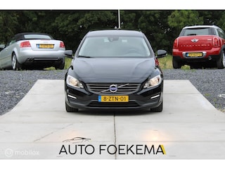 Volvo V60 1.6 T3 Kenetic AUTOMAAT CLIMA GOED ONDERHOUDEN