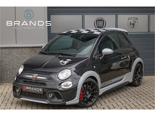 Abarth 695 1.4 T-Jet Anniversario 70 One of 1949 Alle opties Garantie
