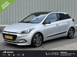 Hyundai i20 1.0 T-GDI Go! 2016 / Navigatie / DAB / 17" lichtmetalen velgen / Achteruitrijcamera / Cruise Control / Getint glas / Parkeersensoren /